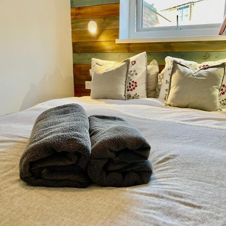The Corner House - Modern Chesterfield Town Centre Apartments Dış mekan fotoğraf