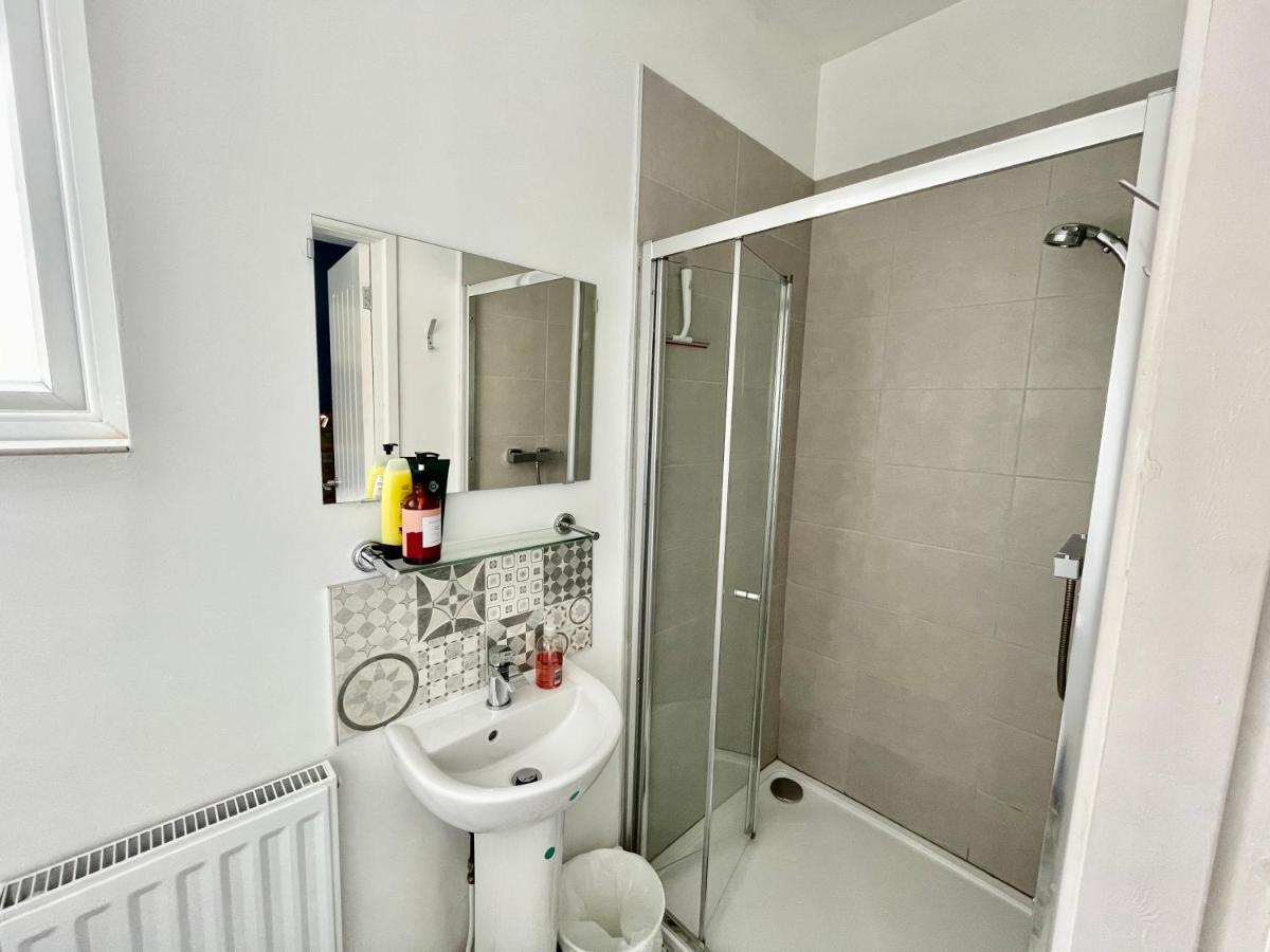 The Corner House - Modern Chesterfield Town Centre Apartments Dış mekan fotoğraf