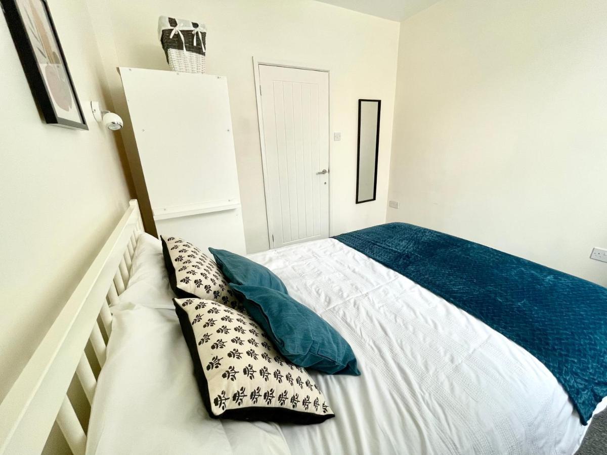 The Corner House - Modern Chesterfield Town Centre Apartments Dış mekan fotoğraf