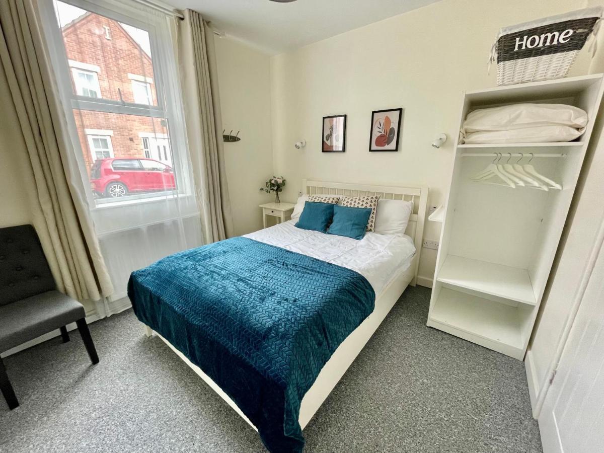 The Corner House - Modern Chesterfield Town Centre Apartments Dış mekan fotoğraf